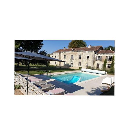 Domaine De Bourgville Monts-sur-Guesnes Dış mekan fotoğraf