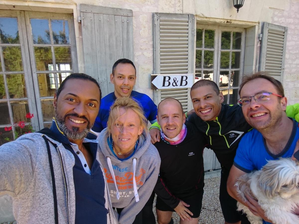 Domaine De Bourgville Monts-sur-Guesnes Dış mekan fotoğraf